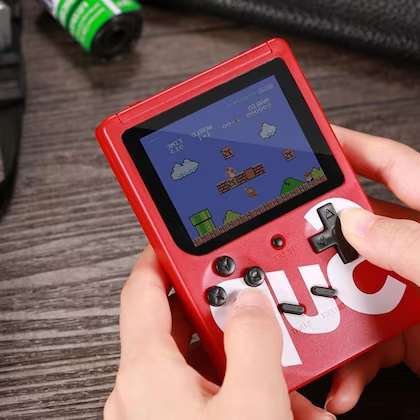 وحدة تحكم Game Box + يد اضافيه ووصله HDMI لاسلكيه للشبك على التلفاز